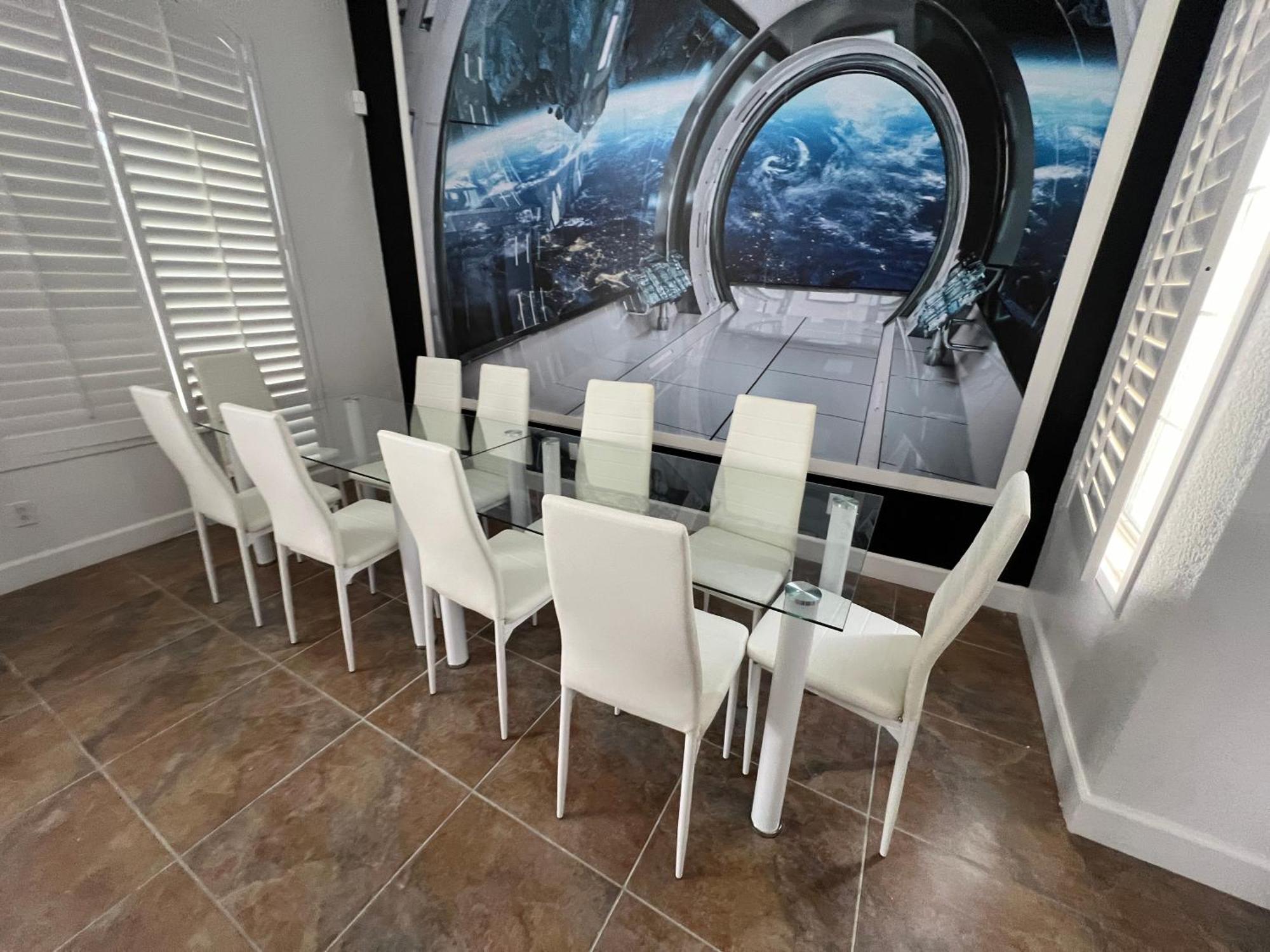 Comfy Expansive Home - Near The Strip - Heated Pool Лас Вегас Екстериор снимка